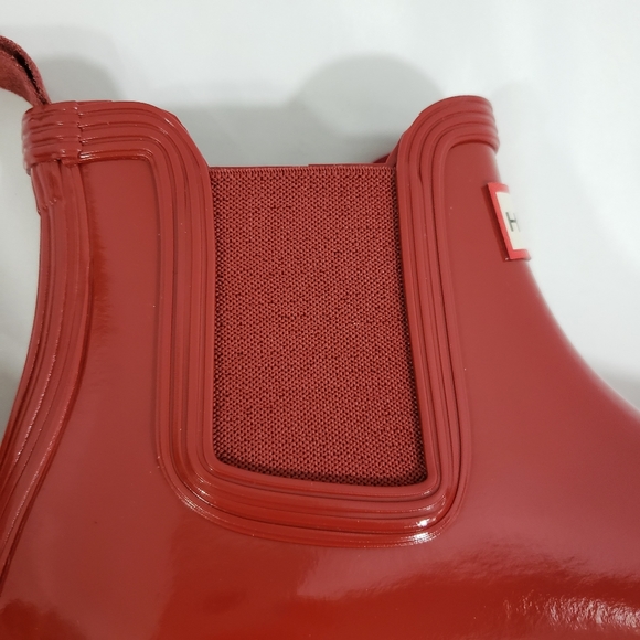 NWT CHELSEA GLOSS BOOTS RED BACK TAB - Picture 8 of 11